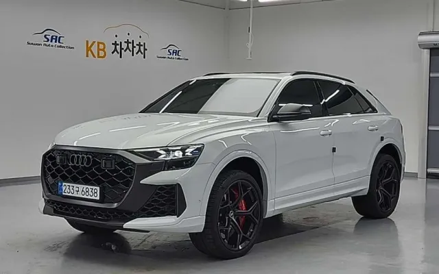 인천중고자동차직거래 RSQ8 퍼포먼스 매물 사진 6 - 2025/09 5,385km