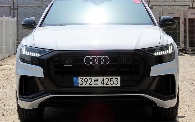 인천중고자동차직거래 Q8 55 TFSI 콰트로 프리미엄 매물 사진 1 - 2022/02 62,556km